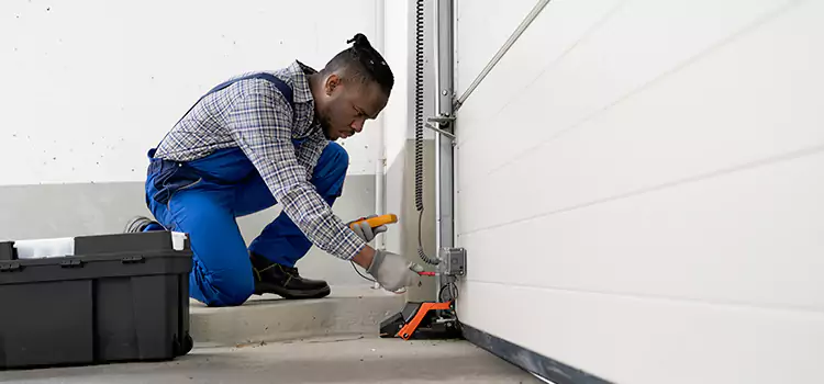 Expert Solutions for Every Garage Lock Need in Oak Ridge, TN